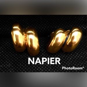 VINTAGE NAPIER CLIP-ON SCREW BACK EARRINGS